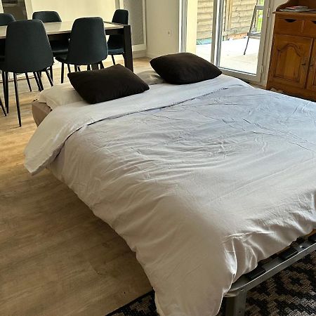 L'Aumonerie Apartamento Angers Exterior foto